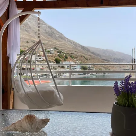Celestial Loft- By The Sea Paranimfoi